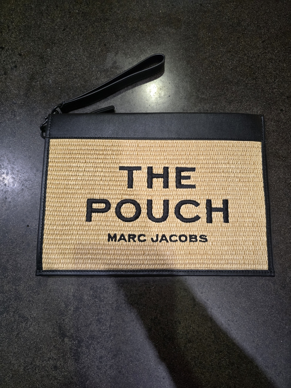 Marc Jacobs Straw 'The Pouch' Wristlet in Natural and Black